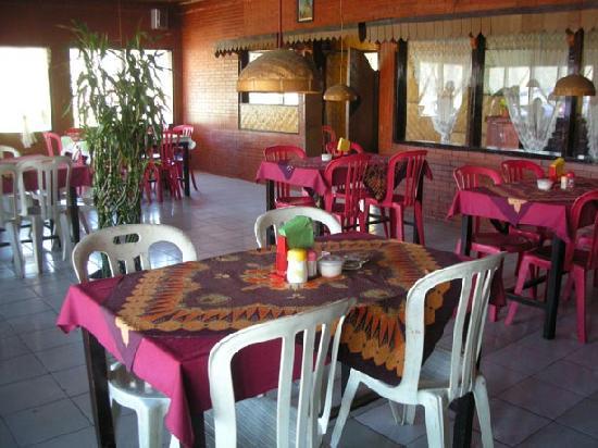 Cemara Indah Hotel restaurant, Bromo