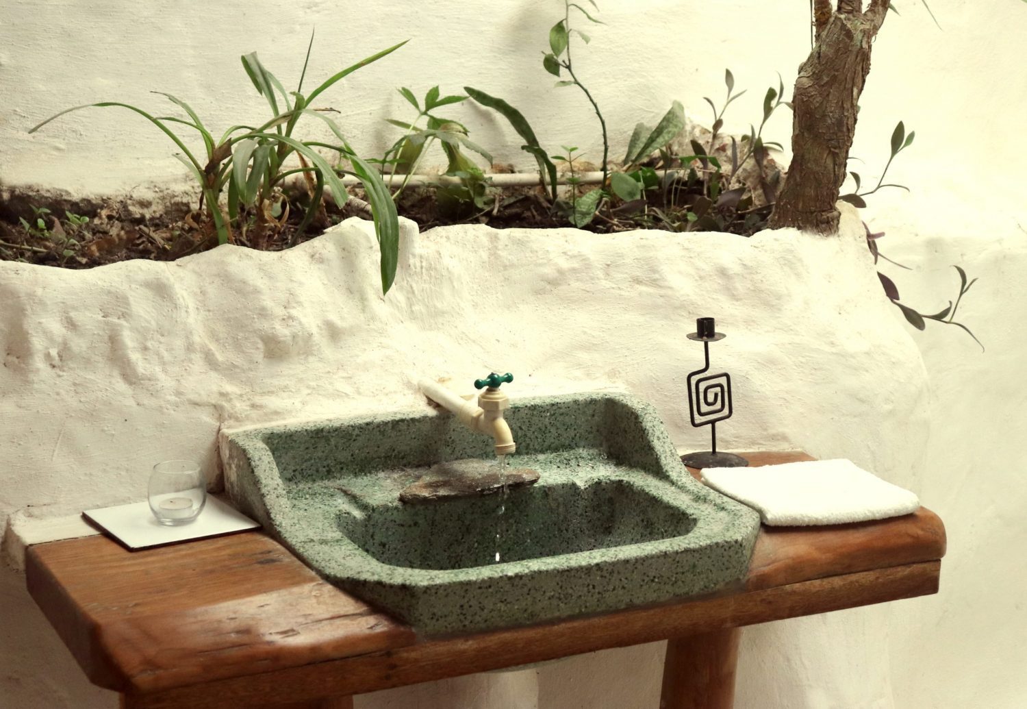 Ecolodge El Sombrero łazienka Gwatemala