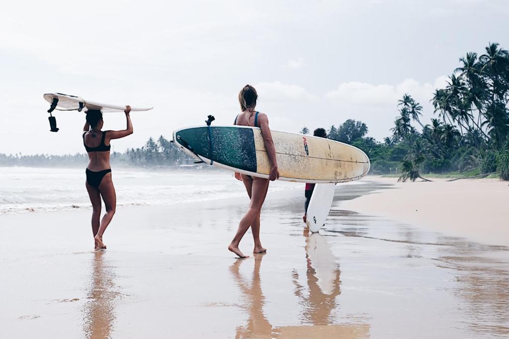 Jasper House Sri Lanka plaża surferzy