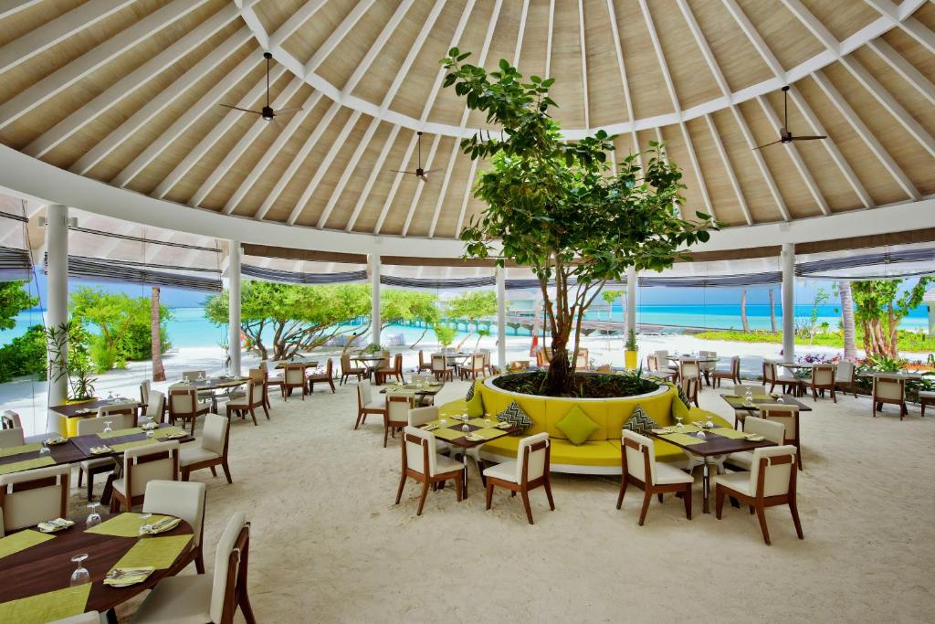 Kandima Malediwy Hotel restauracja