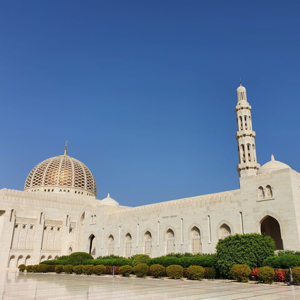 Wielki Meczet w Maskacie Oman atrakcje